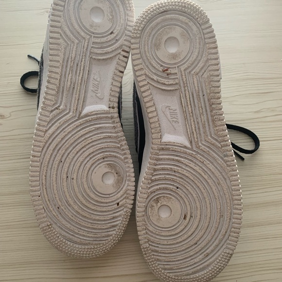 Black and White Nike Air Force - Picture 9 of 9